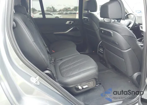 2025 BMW X7 xDrive40I from USA, damaged, VIN 5UX23EM03S9X15939